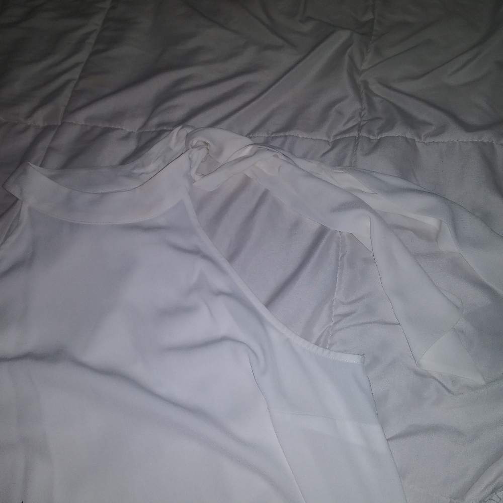 Sheer blouse - Picture 2 of 4